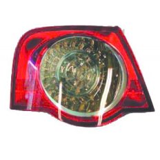 Fanale posteriore esterno rosso berlina per VOLKSWAGEN PASSAT dal 2005 al 2010 lato sinistro guidatore